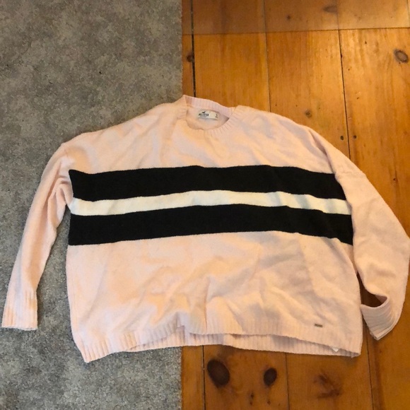 SUPER SOFT really pretty sweater - Picture 3 of 4